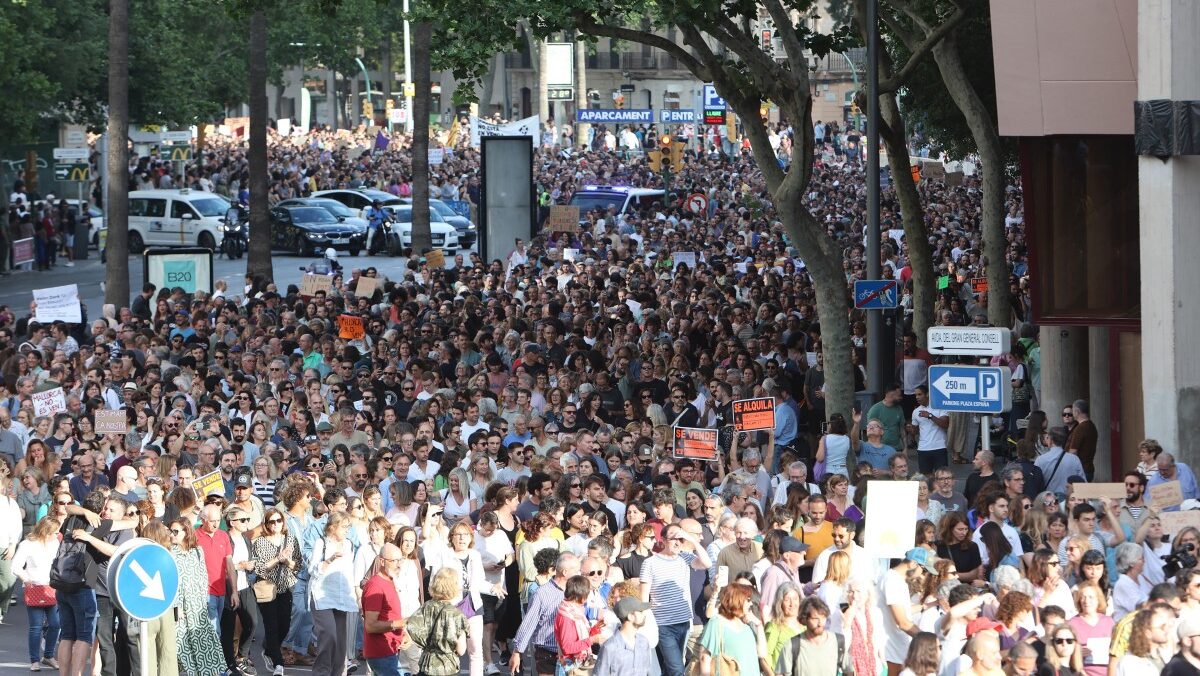 Estas son las medidas que plantea Baleares para frenar la saturación turística y la oferta ilegal