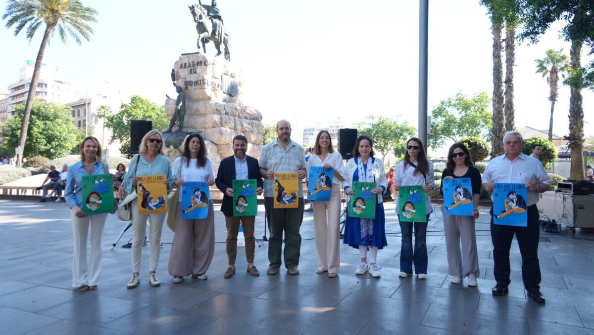 La Fira del Llibre de Palma vuelve a Plaça Espanya con más de 40 actividades y 16 librerías participantes